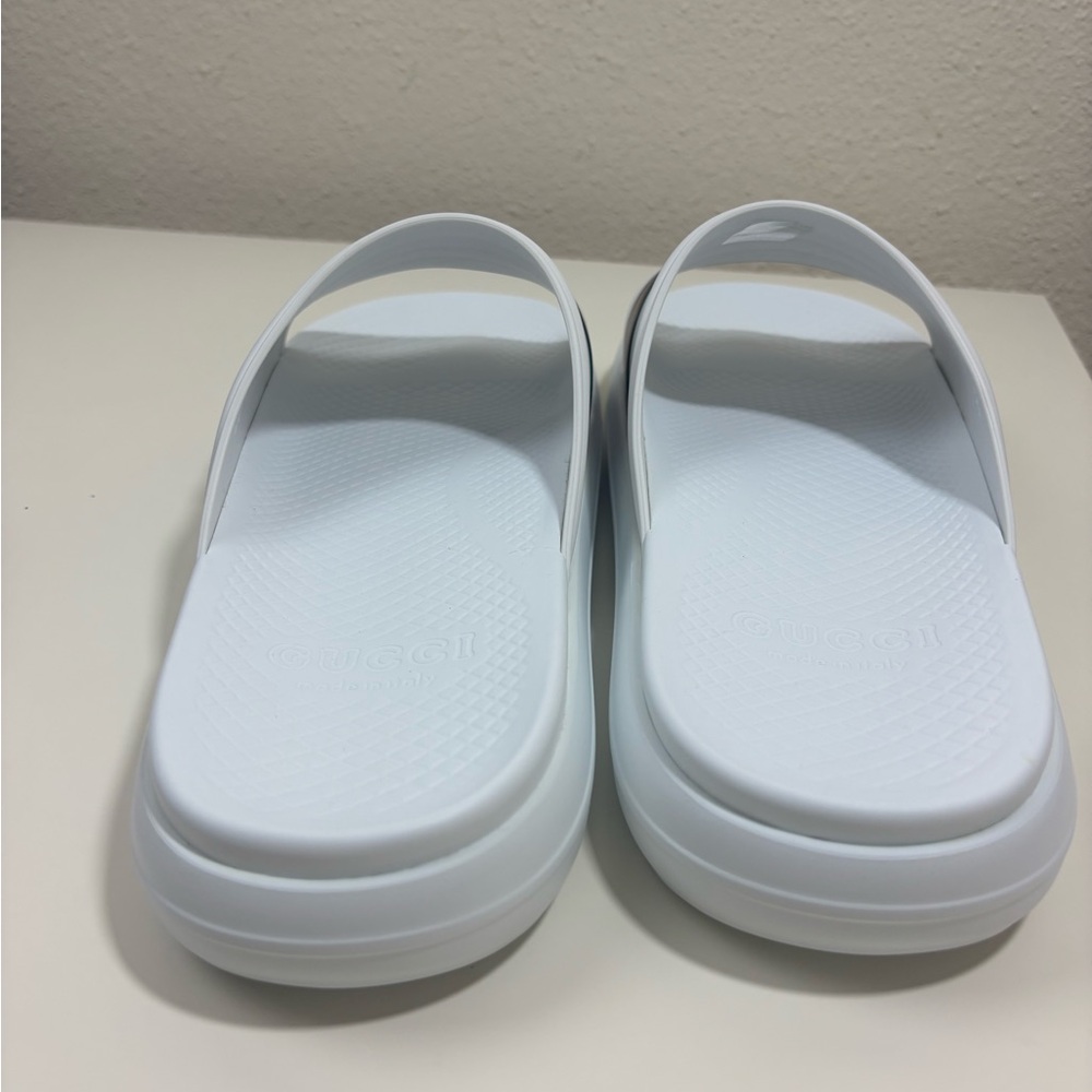 Gucci Men Size Web Slide - Picture 7 of 9